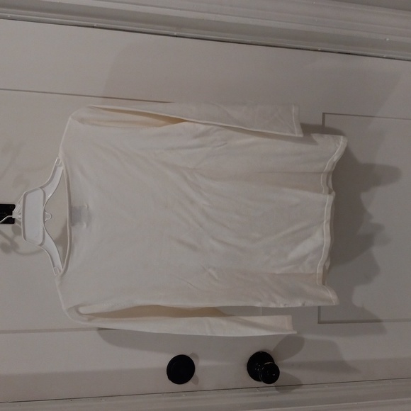 Pullover Sweater - Picture 2 of 11